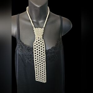 Elegant Pearl Necklace